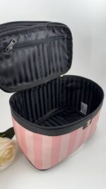 VS Beauty Seyahat Çantası - Görsel 5