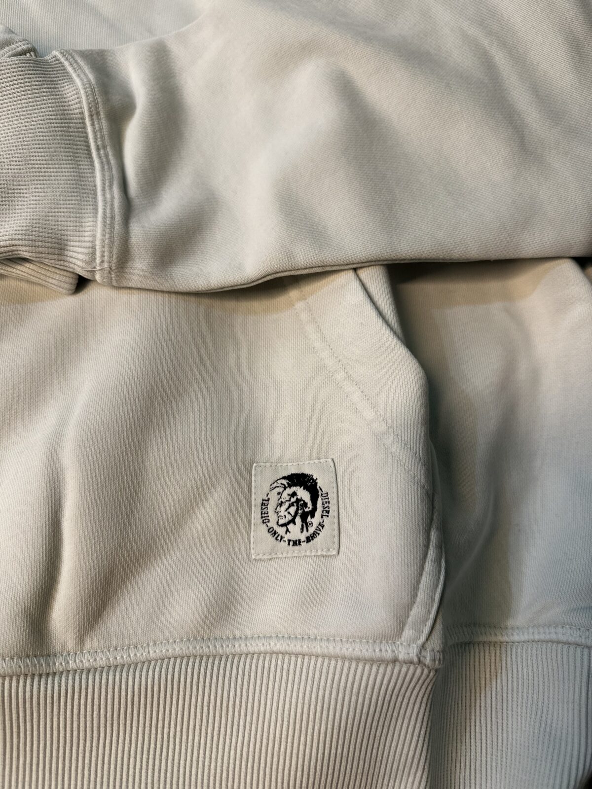 D Kırık Beyaz Kapüşonlu Sweat - Görsel 2