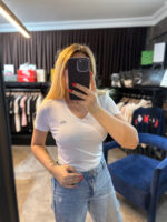 V Yaka Kadın Tshirt