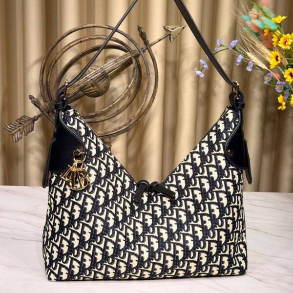 Diqr Kadın Kol Çantası